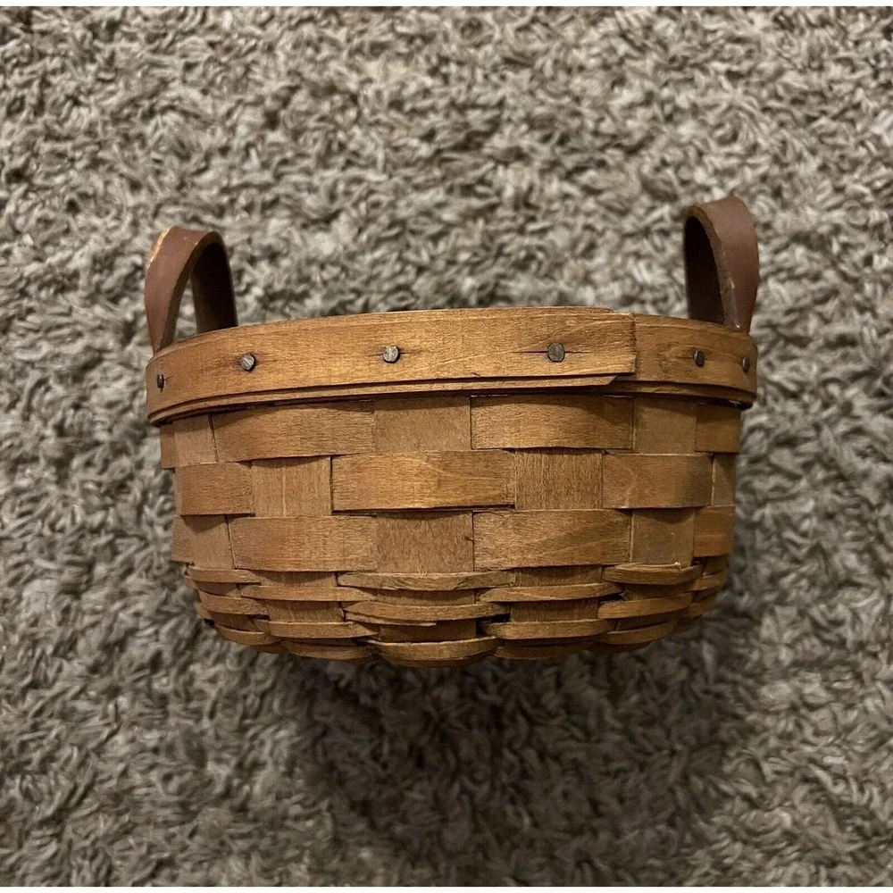 Longaberger Small Round Button Basket 6.75" x 3.25" Leather Handles Signed 1985 - Picture 2 of 3